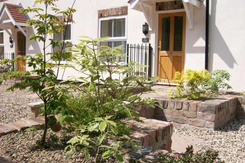 Contemporary Cottage Holidays بريدلينغتون المظهر الخارجي الصورة
